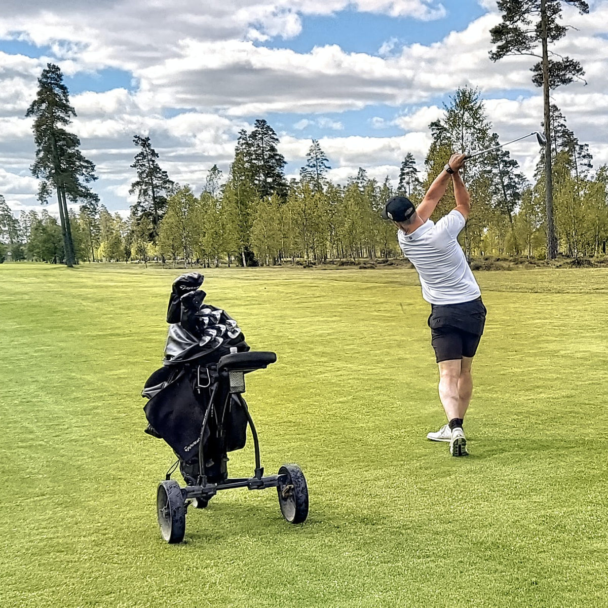 WHERE TO FIND THE BEST GOLF GEAR ONLINE A GUIDE TO JD’S CLUBS JD's Clubs